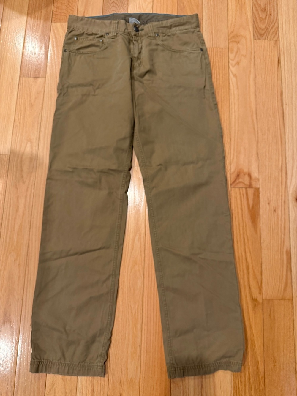 Columbia Tan Elastic-Cuff Casual Chinos